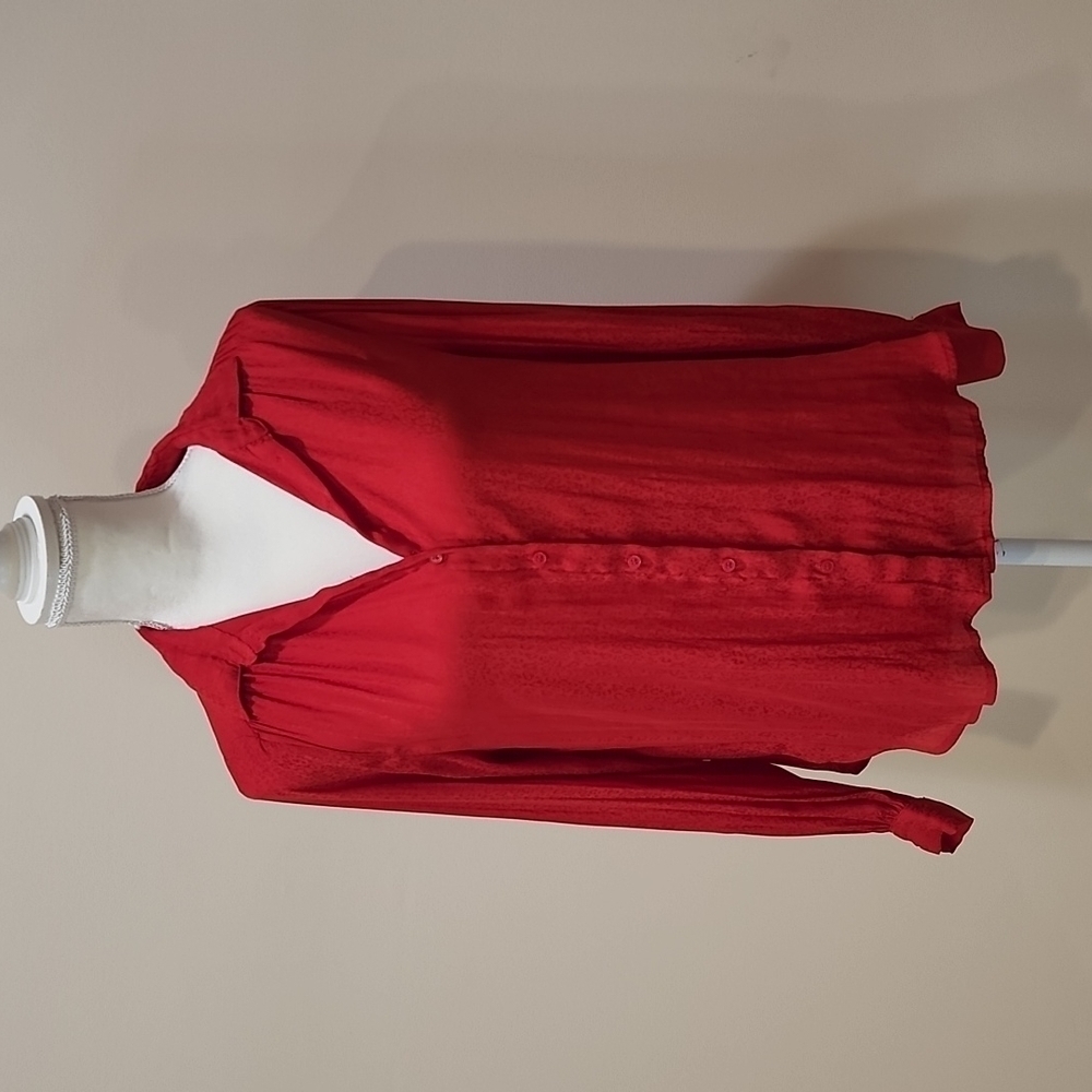 H&M women's blouse.  Size 4